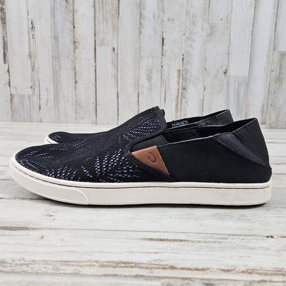 Olukai Pehuea Black Palm Breathable Slip On Shoes - Picture 1 of 10
